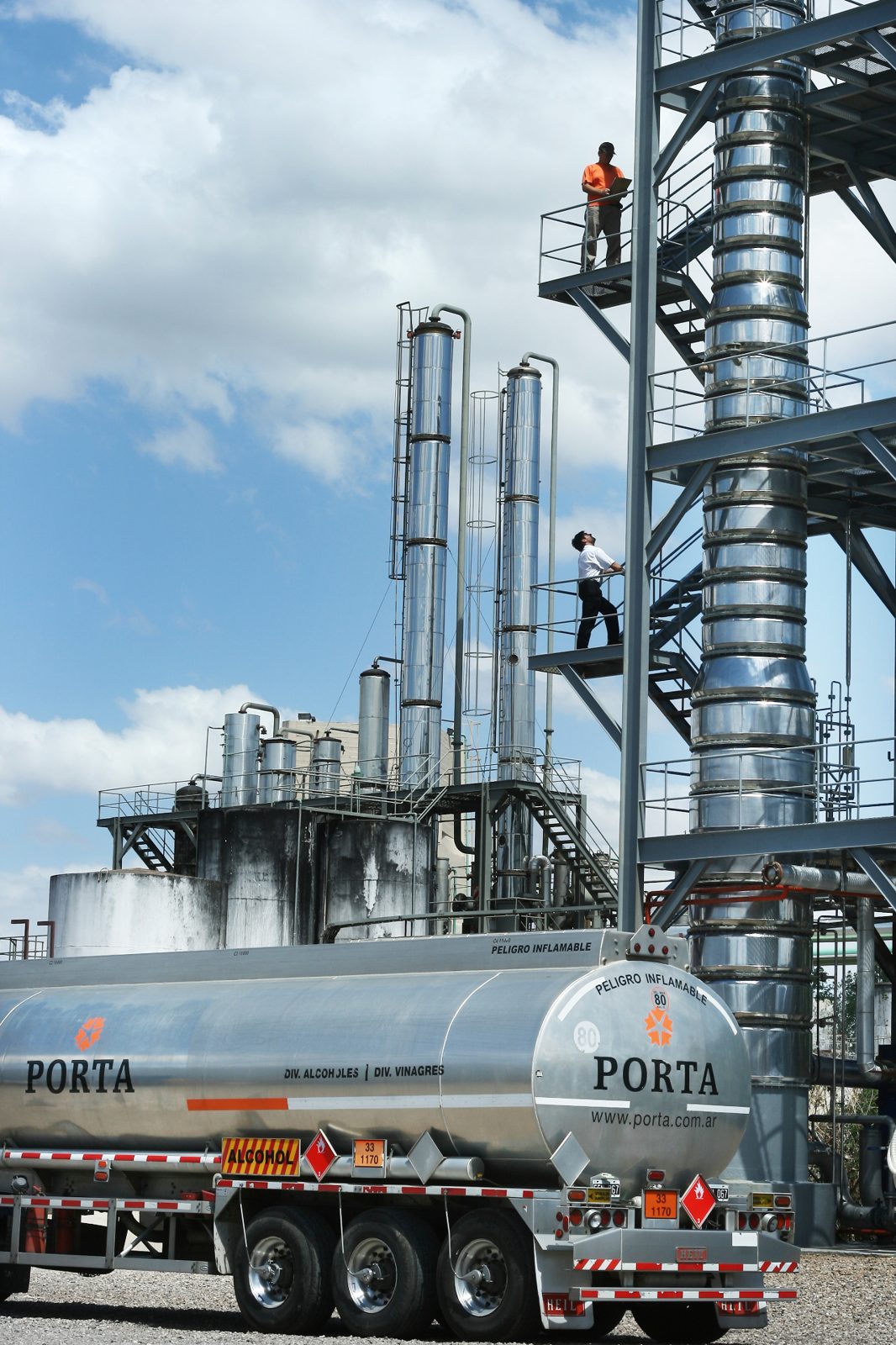 Planta industrial de alcoholes